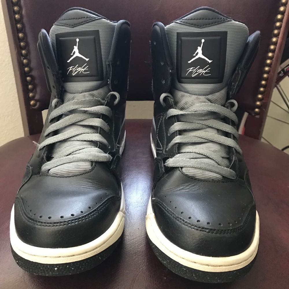 Nike Air Jordan flight black and grey🔥